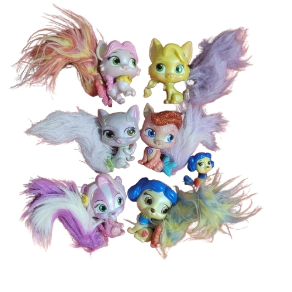 Disney Princess Palace Vintage "Furry Tail Friends" 6 + tiny One